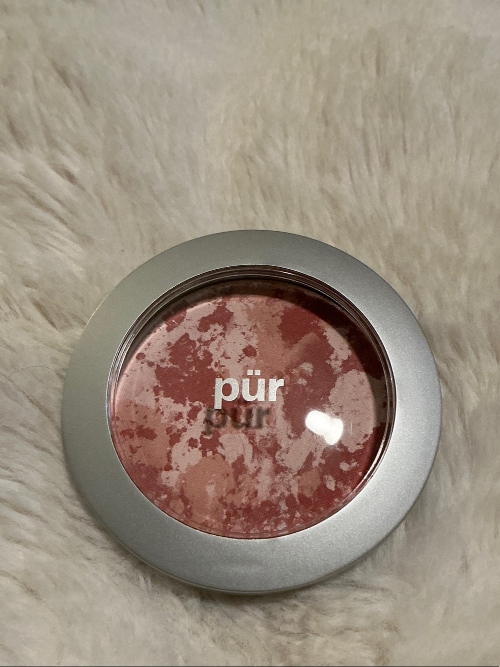 New PUR mineral universal marble powder in colour pink. .28oz/8g.